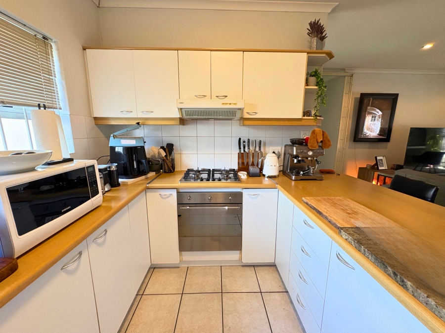 To Let 3 Bedroom Property for Rent in Sonstraal Heights Western Cape